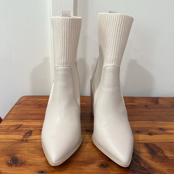 Steve Madden Women's Tackle Ankle Boots in White/Cream Leather - Picture 5 of 8
